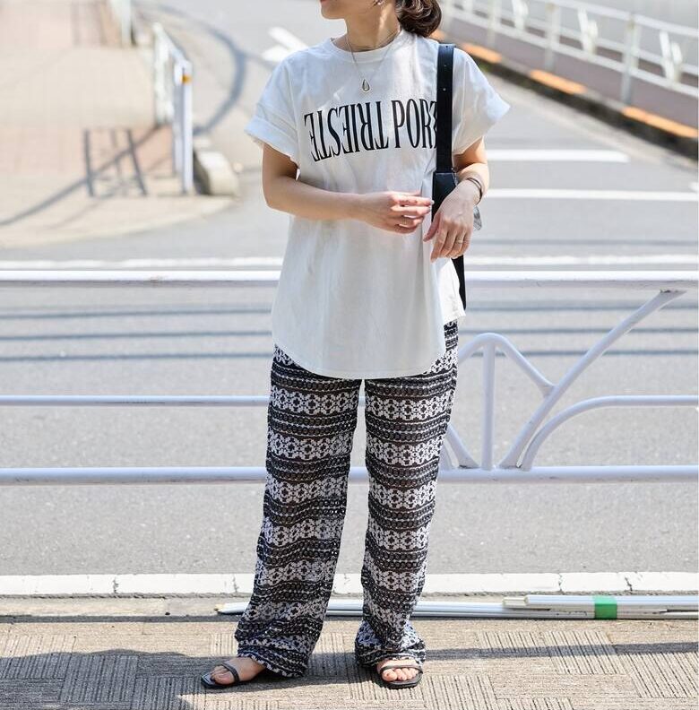ナチュラルタイプの白T